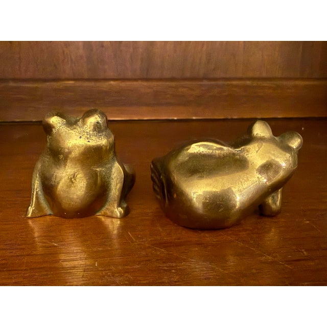 Figurative Pair of Friendly Brass Frogs For Sale - Image 3 of 4