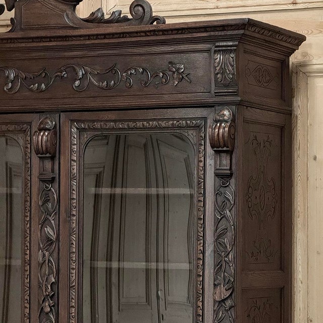 Burnt Umber 19th Century Renaissance Revival Hand-Carved Oak Triple Bookcase For Sale - Image 8 of 18