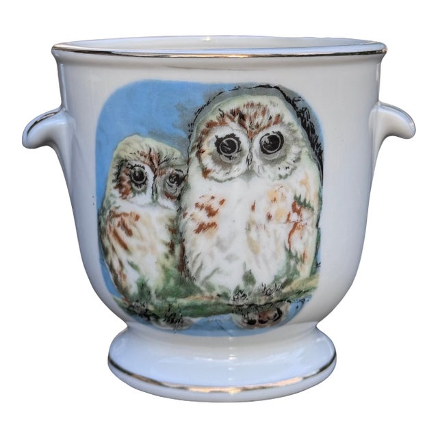 Fine Japanese Porcelain Demi Cache Pot For Sale