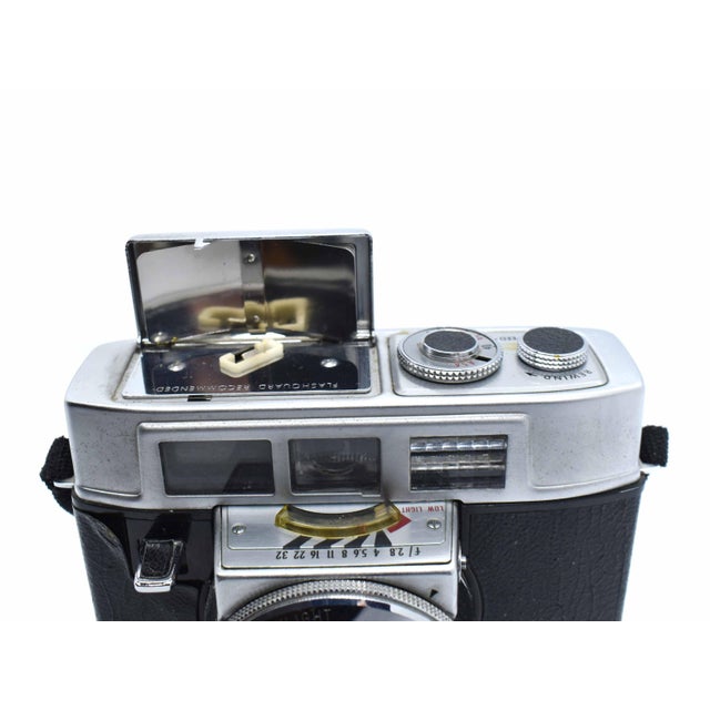 Mid 20th Century Kodak Motormatic 35f Film Camera With Built-in Pop-Up Flash Usa For Sale - Image 6 of 11