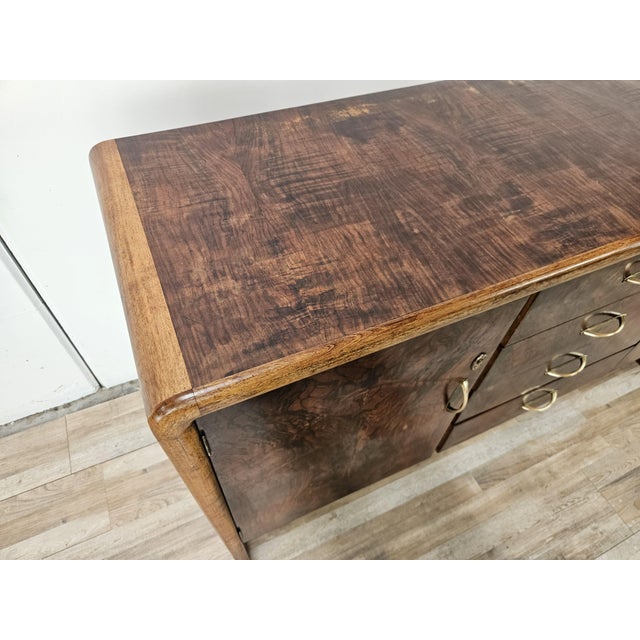 1950s Art Deco Sideboard in Walnut and Blond Walnut, 1950 For Sale - Image 5 of 18