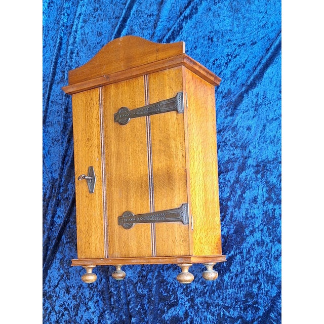 Antique German Art Nouveau Medicine Cabinet in Light Brown Beech, 1890s For Sale - Image 3 of 6