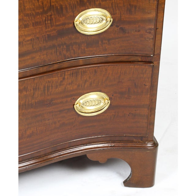 Antique George III Serpentine Flame Mahogany Chest Drawers, 18th Century For Sale - Image 12 of 15