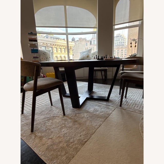 Traditional B&b Italia Antonio Citterio Round Dining Table For Sale - Image 3 of 6