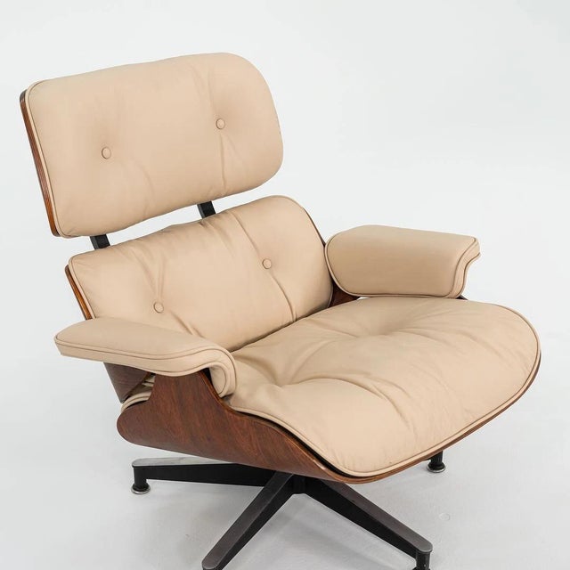 1950s 1958 Original Eames for Herman Miller Lounge Chair & Ottoman in Brazilian Rosewood & Tan Leather For Sale - Image 5 of 12