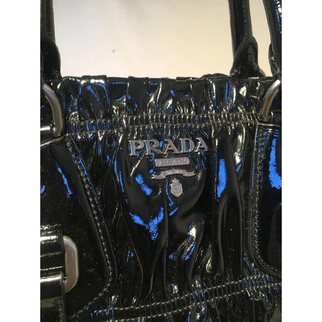 Early 21st Century Prada Black Patent Leather Gaufre Ruched Handbag Tote For Sale - Image 5 of 8