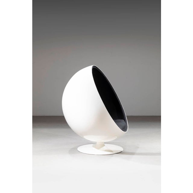 Ball Chair by Eero Aarnio, 1970s For Sale - Image 3 of 9