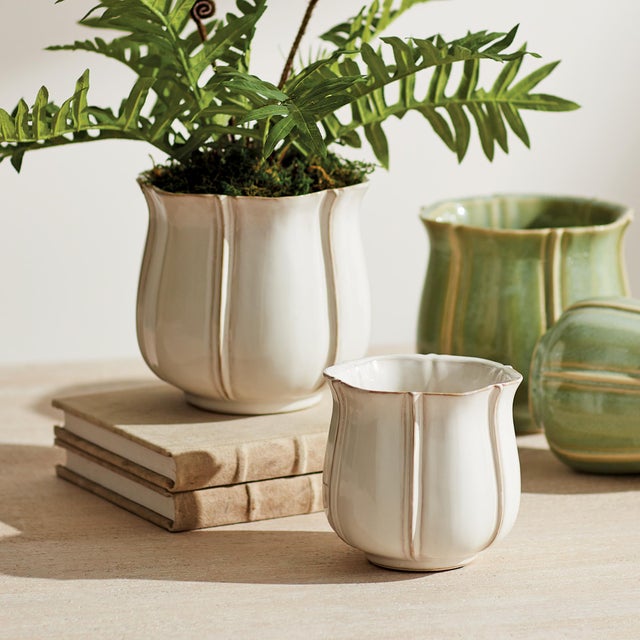 Kenneth Ludwig Chicago Allison Pot Small For Sale - Image 4 of 4