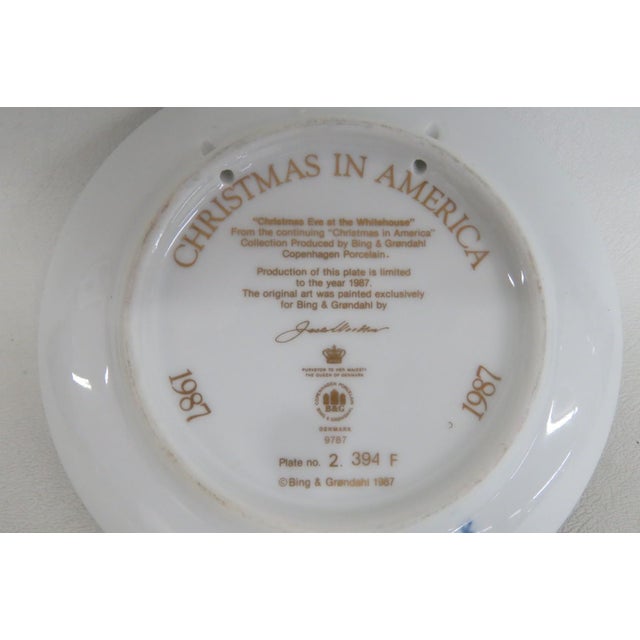 Bing & Grondahl Bing and Grondahl 1987 Christmas in America Porcelain Collector Plate 5151b For Sale - Image 4 of 7