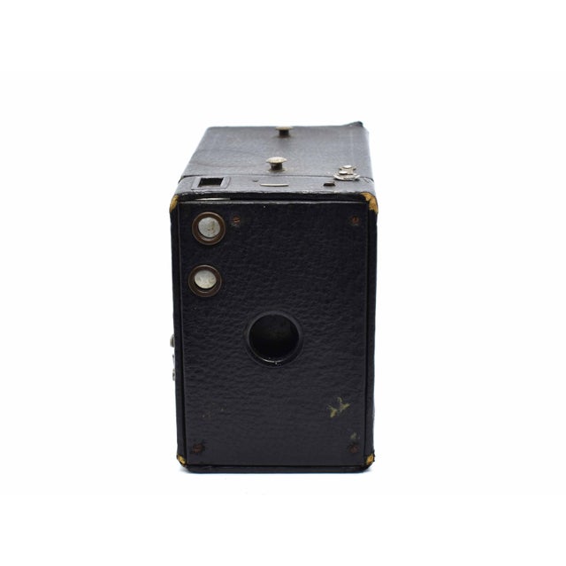 Eastman Kodak 1900's Eastman Kodak No 2a Brownie Model B Box Camera Usa For Sale - Image 4 of 10