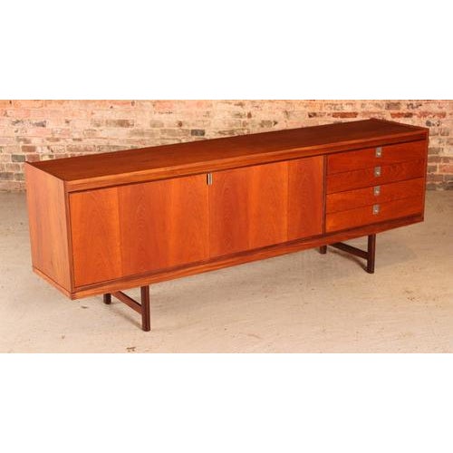 Mid-Century Teak Sideboard with Brushed Steel Handles by Robert Heritage for Archie Shine, 1960s For Sale - Image 3 of 15