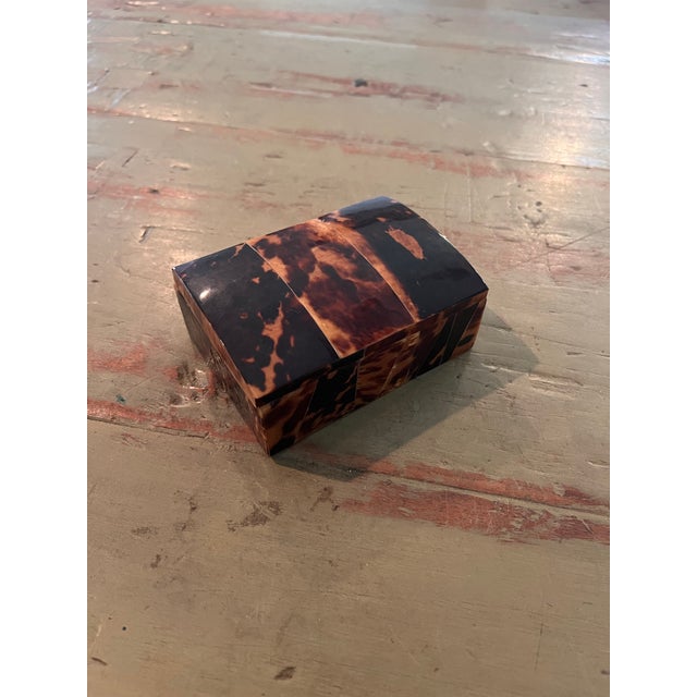 Wood Vintage Handmade Tortoiseshell-Style Veneer & Wood Keepsake Box For Sale - Image 7 of 12