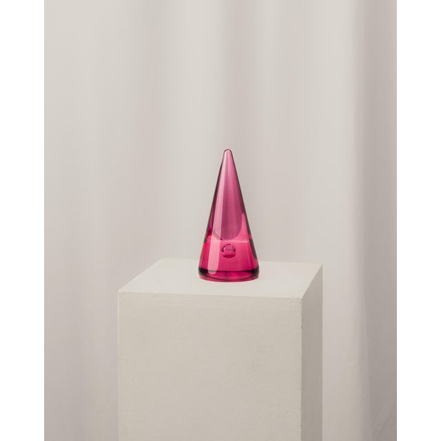 Pink Murano Glass Cone with Internal Drop at the Bottom from Alfredo Barbini, 1950s For Sale - Image 3 of 3