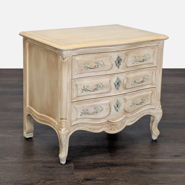 French Provincial Vintage Henredon French Provincial Three Drawer Nightstand For Sale - Image 3 of 13