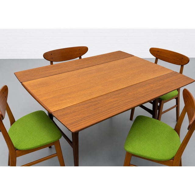 Mid Century Modern Danish Convertible Coffee Table - Desk - Dining Table – Vintage Space Saving Furniture, C. 1960's For Sale - Image 10 of 12