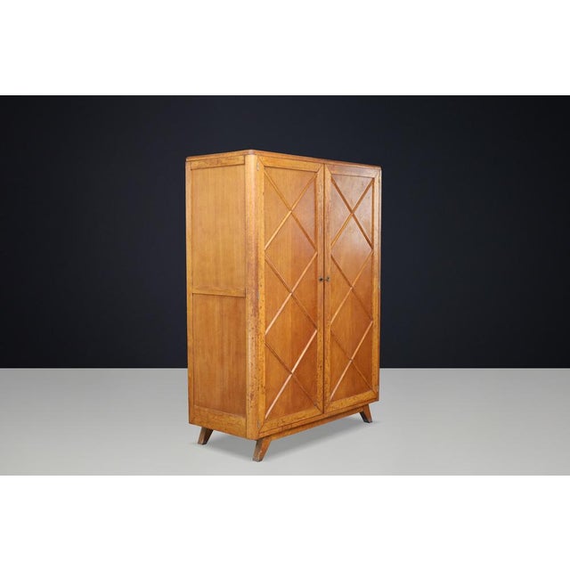 French Blond Oak Wardrobe with Diamond Pattern Doors, France, 1950s For Sale - Image 4 of 10