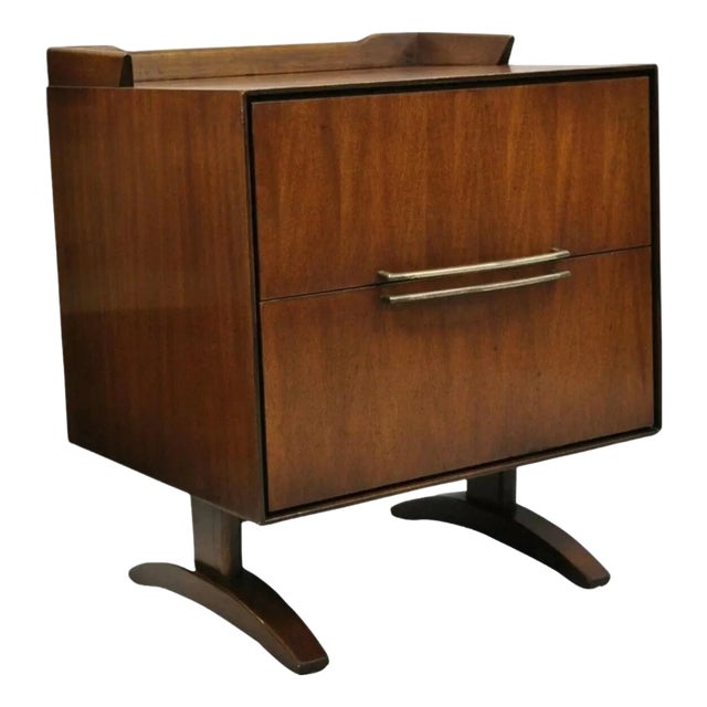 Vintage Mid Century Modern Walnut Double Pedestal Base Nightstand Bedside Table For Sale