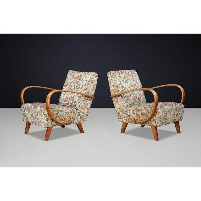 Sculptural Bentwood Lounge Armchairs by Jindřich Halabala, Czechoslovakia, 1940s, Set of 2 For Sale - Image 10 of 17