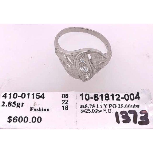Modern 14 Karat White Gold Contemporary Ring With Three Round Diamonds For Sale - Image 3 of 7