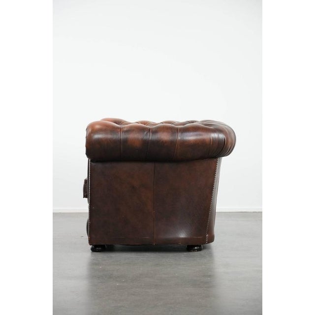 English Style Brown Cowhide Chesterfield Armchair For Sale - Image 5 of 17