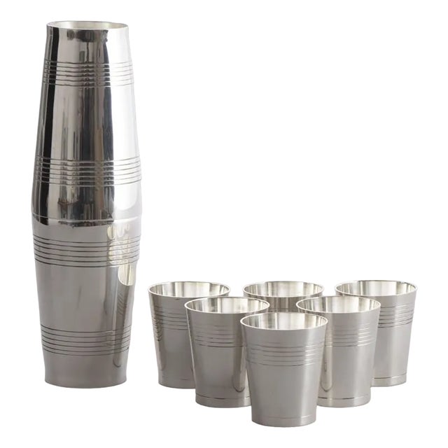 Art Deco Silver-Plated Cocktail Cocktail Shaker and Cups, Set of 7 For Sale