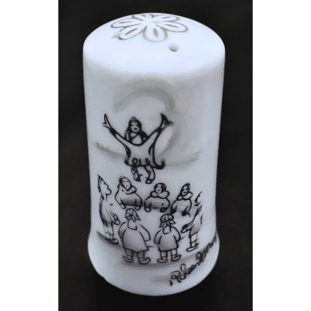 1950s 1950s Robert Mayokok Inuit Folk Art Porcelain Salt & Pepper Shakers - A Pair For Sale - Image 5 of 6