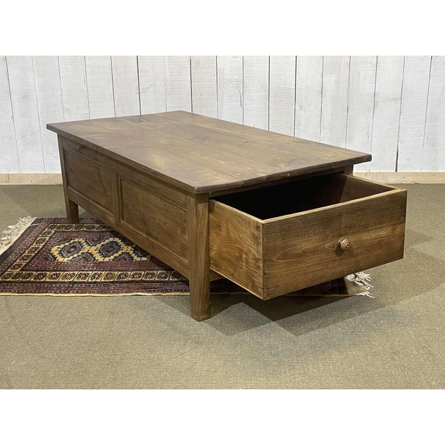 Early 20th Century Chestnut Coffee Table with 2 Drawers For Sale - Image 5 of 18