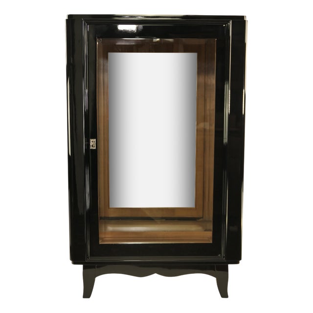 Art Deco French Display Cabinet, Paris, 1925 For Sale