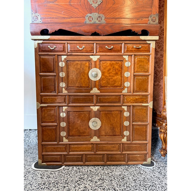 Antique Double Medallion Bandaji Cabinet For Sale - Image 12 of 12
