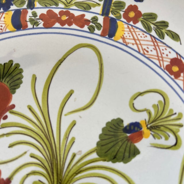 Vintage Italian Faenza Hand-Painted Majolica Bowl For Sale In Savannah - Image 6 of 8