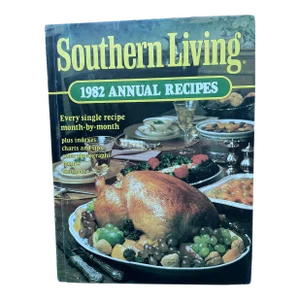 Vintage 1982 Cookbook "Southern Living 1982 Annual Recipes"