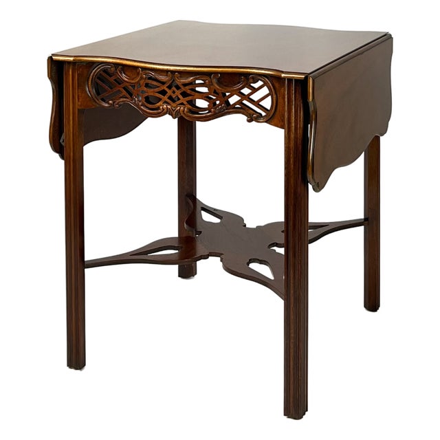 Vintage Baker Furniture Historic Charleston Chippendale-Style Mahogany Pembroke Drop-Leaf Table For Sale