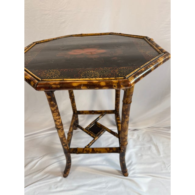 Antique English Bamboo Lacquered Octagonal Table | Aesthetic Movement Chinoiserie | Japanned Top, 28in Tall For Sale - Image 4 of 17