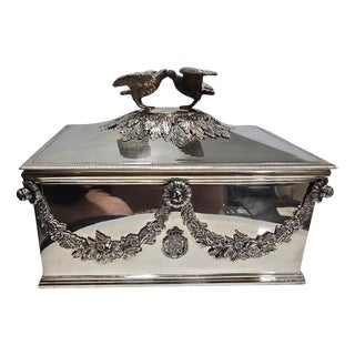 Spanish Royal Silver Box with Crest and Birds by Yanes for Patrimonio Naciona, 1960 For Sale