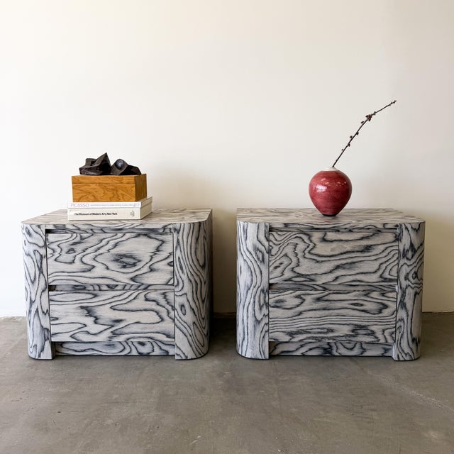 Mid-Century Modern Pair of Postmodern 1980s Grey Nightstands For Sale - Image 3 of 13