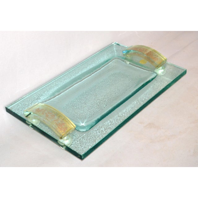 1980s Fontana Arte Glass Beveled & Gold Infused Rectangle Footed Serving Tray Italy For Sale - Image 5 of 13