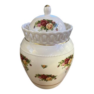 Vintage MCM Royal Albert Signed Old Country Roses Cookie Ginger Jar For Sale