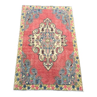 Vintage Medallion Design Turkish Red Rug For Sale