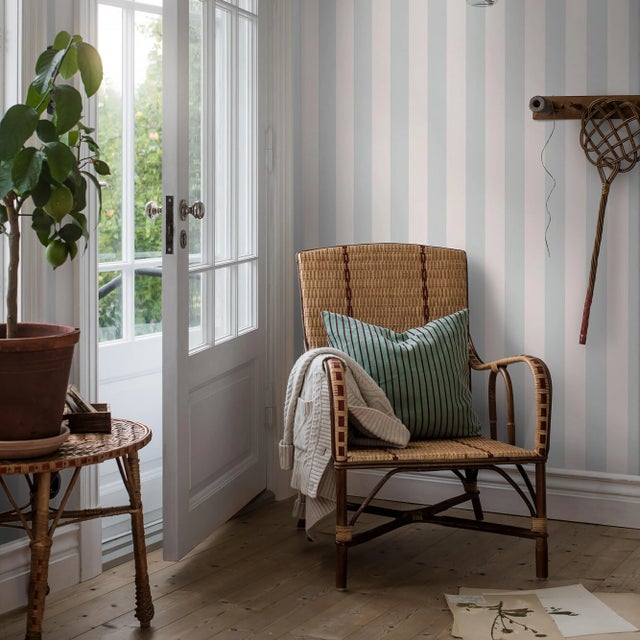 Mid-Century Modern Boråstapeter Falsterbo Stripe Wallpaper In Sky For Sale - Image 3 of 3