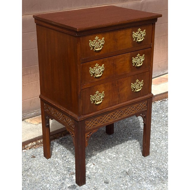 Wood Mid 20th Century Kittinger Chinese Chippendale Style Mahogany Side Chest of Drawers For Sale - Image 7 of 14