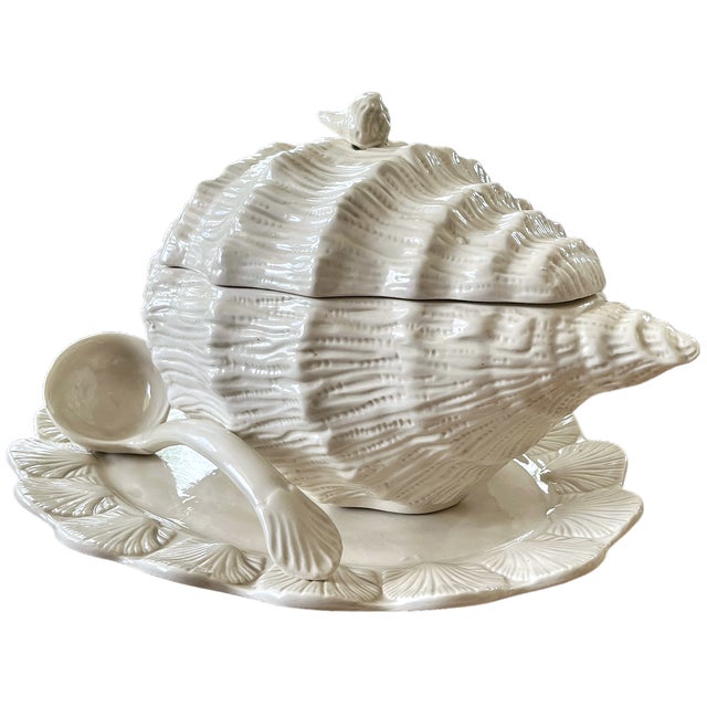 1980s Vintage White Ceramic Conch Shell Soup Tureen With Underplate & Ladle - Set of 3 For Sale - Image 5 of 12