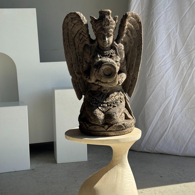 Unknown, Traditional Indonesian Sculpture of a Winged Deity in Volcanic Limestone, 1980s, Stone For Sale - Image 11 of 11