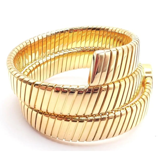 18k yellow gold Tubogas Serpent Snake bracelet watch by Bulgari. Details: Model: BB191T Movement Type: Quartz Case Size:...