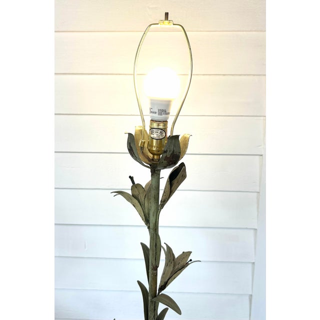 1970s Vintage Italian Floral Tole Floor Lamp For Sale - Image 5 of 13