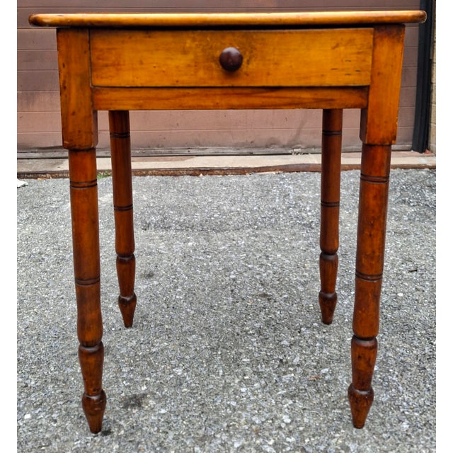 An Early American Style Pine Single Drawer Side Table, Circa 1880s Measures 24" in width, 17" in depth and 29" in height