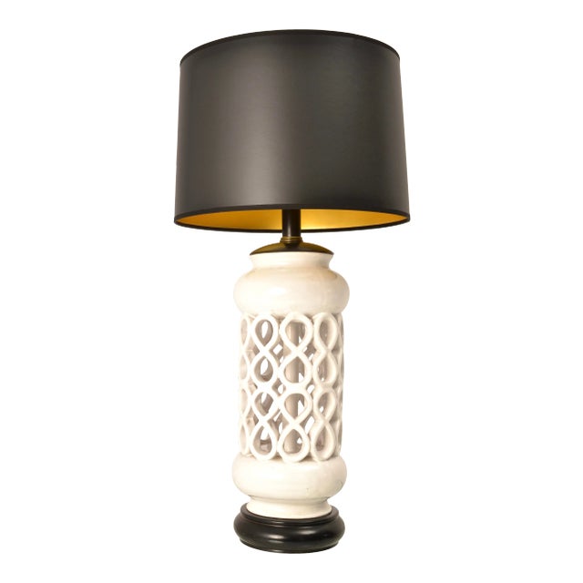 Sculptural Mid-Century Modern Ceramic Lamp For Sale