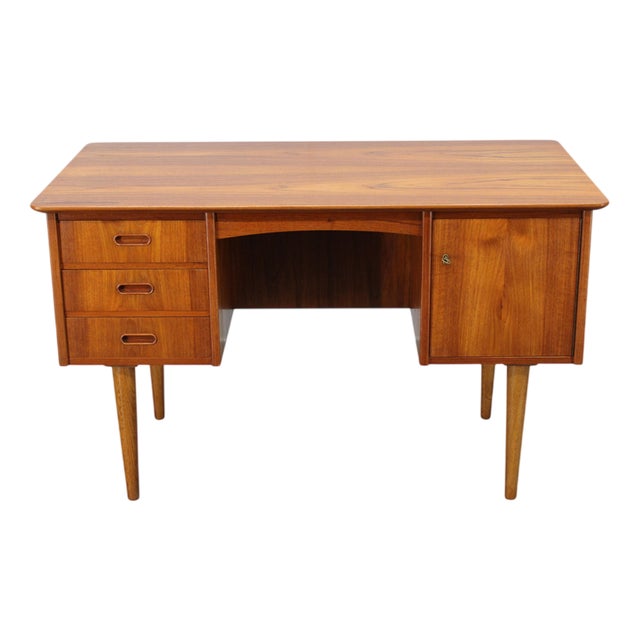 Mid-Century Modern Danish Teak Writing Desk with Oak Legs, 1960s For Sale
