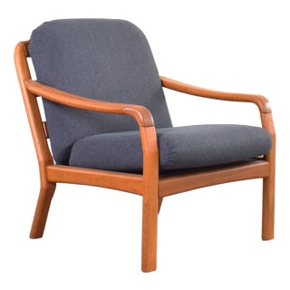 Mid-Century Modern Danish Teak Lounge Chair from Dyrlund, 1970s For Sale