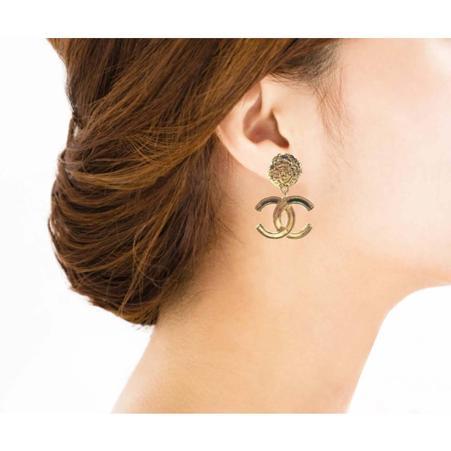 Chanel Vintage Gold Plated CC Textured Clip on Earrings *Marked 95 *Made in France *Comes with the original box and tag...