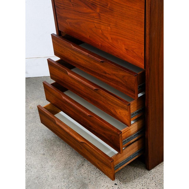 1960s Mid Century Modern Secretary Desk Chest Barzilay Walnut Wood 4 Drawer Vintage For Sale - Image 11 of 12